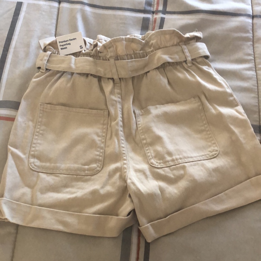 Shorts - Picture 2 of 2
